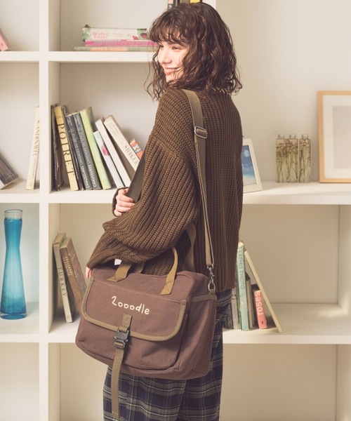 Zooodle(ズードル)の「Logo shoulder bag - ロゴショルダーバッグ -(トートバッグ・メンズ・ブラウン/カーキ・FREE)」の9枚目の写真