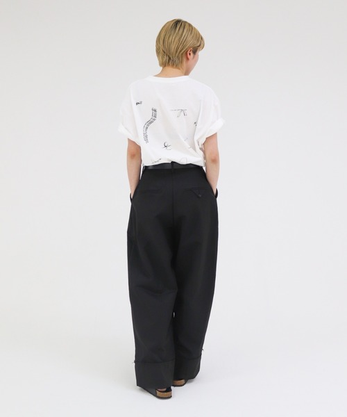 lit(リット)の「Tattoo Back Print TEE(Tシャツ/カットソー・レディース・ブラック/ワイン/ブルー/ライトカーキ・FREE)」の9枚目の写真