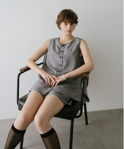 DRWCYS（ドロシーズ）の「2ピースジレライクショーパンセット（その他トップス・レディース・ブラック/グレー・FREE）」の2枚目の写真