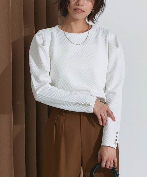 Pierrot(ピエロ)の「カットジャカードパフスリーブプルオーバー(Tシャツ/カットソー・レディース・オフホワイト/ブラック/ブルー/グレイッシュベージュ/アイボリー・L/M)」の10枚目の写真