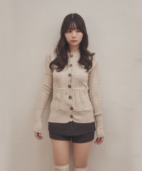 M DOLLY(エムドリー)の「cable knit mistera pants/ケーブルニットミステラパンツ(その他パンツ・レディース・アイボリー/グレー・FREE)」の9枚目の写真