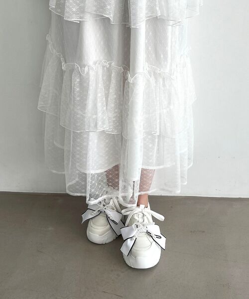 MAJESTIC LEGON（マジェスティックレゴン）の「2WAYリボンビジュースニーカー（スニーカー・レディース・アイボリー/ブラック/ホワイト系その他2・SMALL/MEDIUM/LARGE/X-LARGE）」の10枚目の写真