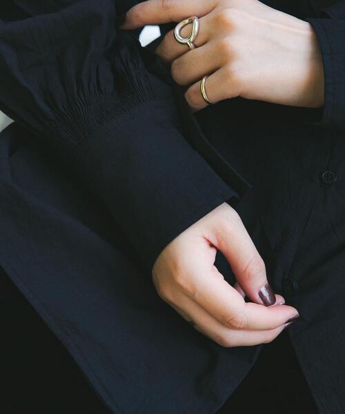 crinkle crinkle crinkle（クリンクルクリンクルクリンクル）の「『別注』crinkle crinkle crinkle×URBAN RESEARCH　cotton ruffle blouse（シャツ/ブラウス・レディース・ブラック/ホワイト・FREE）」の8枚目の写真