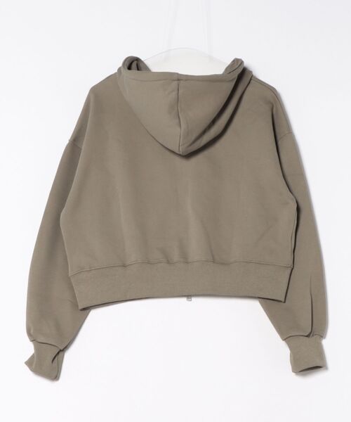H.TOKYO(エイチトウキョウ)の「【すっきりシルエット】短丈ジップパーカー(パーカー・レディース・ベージュ/ブラック/カーキ・FREE)」の6枚目の写真