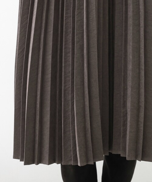 THE SHOP TK （ザ ショップ ティーケー ）の「スエードプリーツスカート【洗える】（スカート・レディース・スミクロ/アイボリー・12/13）」の19枚目の写真