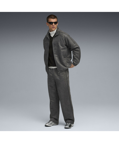 PUMA（プーマ）の「PUMA プーマ メンズ T7 リラックスド スウェード トラック パンツ（その他パンツ・メンズ・ダークグレー・MEDIUM/SMALL/X-LARGE/LARGE/XX-LARGE）」の3枚目の写真