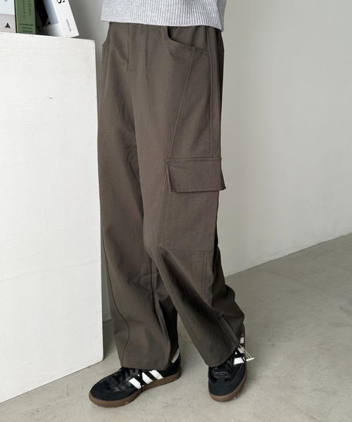 CLEA(クレア)の「イージーワイドカーゴパンツ(カーゴパンツ・レディース・ネイビー/カーキ/ブラック/グレー・M)」の19枚目の写真