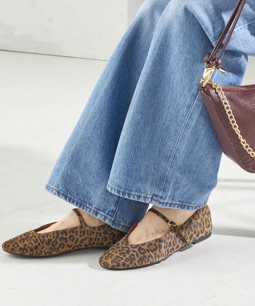 SHIPS(シップス)の「ナロー ストラップ メリージェーン(パンプス・レディース・ブラック/ブラウン・30/35/40/45/50)」の2枚目の写真