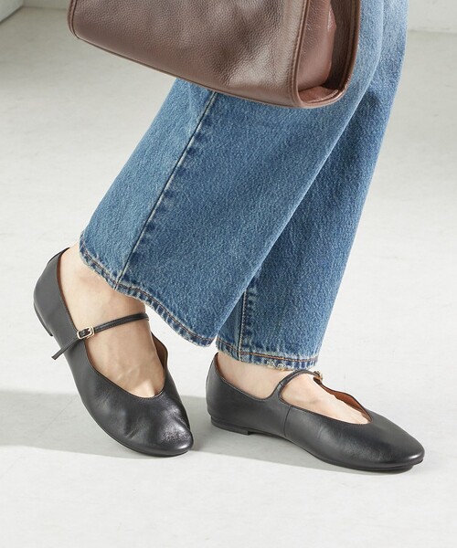 SHIPS(シップス)の「ナロー ストラップ メリージェーン(パンプス・レディース・ブラック/ブラウン・30/35/40/45/50)」の6枚目の写真