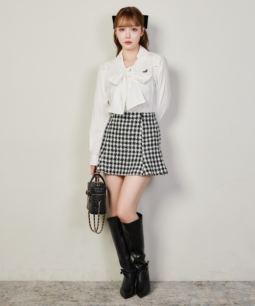 one after another NICE CLAUP（ワンアフターアナザーナイスクラップ）の「取り外し可能/ボウタイブラウス（シャツ/ブラウス・レディース・グレー系その他/ブラック系その他/オフホワイト・FREE）」の4枚目の写真