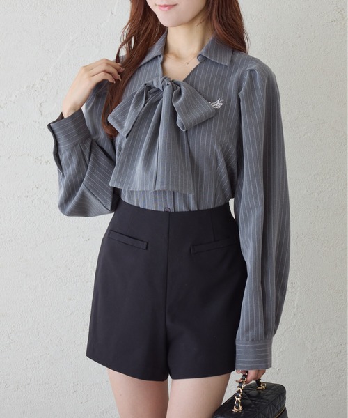 one after another NICE CLAUP（ワンアフターアナザーナイスクラップ）の「取り外し可能/ボウタイブラウス（シャツ/ブラウス・レディース・グレー系その他/ブラック系その他/オフホワイト・FREE）」の20枚目の写真