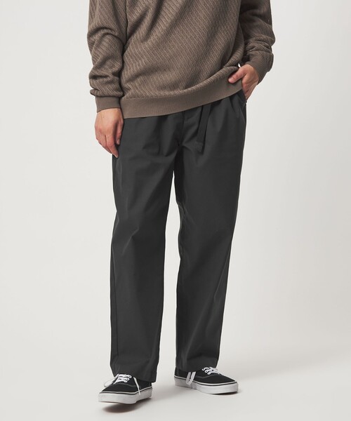 green label relaxing（グリーンレーベルリラクシング）の「【WEB限定】ポリエステル ツイル クイックベルト W3 イージーパンツ -ストレッチ-（その他パンツ・メンズ・ベージュ/オリーブ/ブラック・XL/L/M/S）」の2枚目の写真