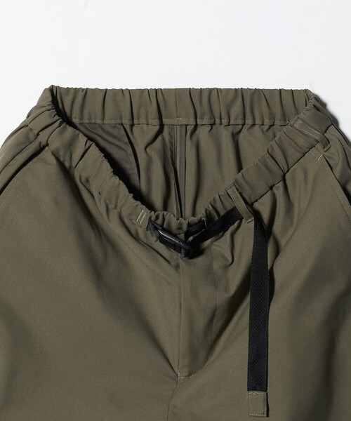 green label relaxing（グリーンレーベルリラクシング）の「【WEB限定】ポリエステル ツイル クイックベルト W3 イージーパンツ -ストレッチ-（その他パンツ・メンズ・ベージュ/オリーブ/ブラック・XL/L/M/S）」の17枚目の写真