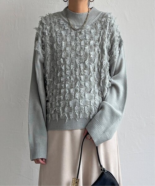 LBC（エルビーシー）の「フリンジニットプルオーバー（ニット/セーター・レディース・チャコール/オフホワイト/ミント・M）」の17枚目の写真