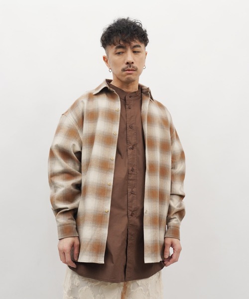 Aphlotus（アプロタス）の「オーバーサイズオンブレチェックシャツ（シャツ/ブラウス・メンズ・ブラウン/ベージュ・LARGE/MEDIUM/SMALL）」の12枚目の写真