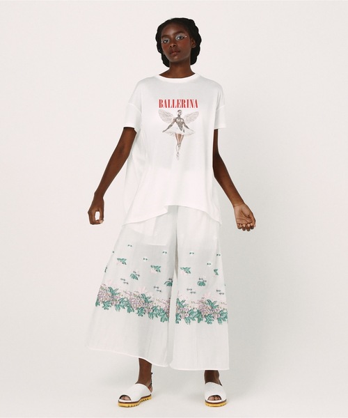 bedsidedrama(ベットサイドドラマ)の「NEO BALLERINA Flare T-Shirt(Tシャツ/カットソー・レディース・ブラック/グレー/ホワイト・1/2)」の7枚目の写真