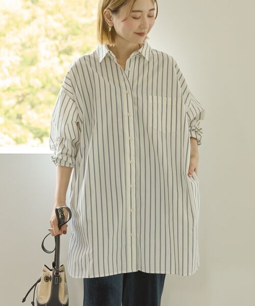 AMERICAN HOLIC(アメリカンホリック)の「イージーケアオーバーチュニックシャツ(シャツ/ブラウス・レディース・ストライプ/チャコールグレー/ブルー系その他4・FREE)」の16枚目の写真