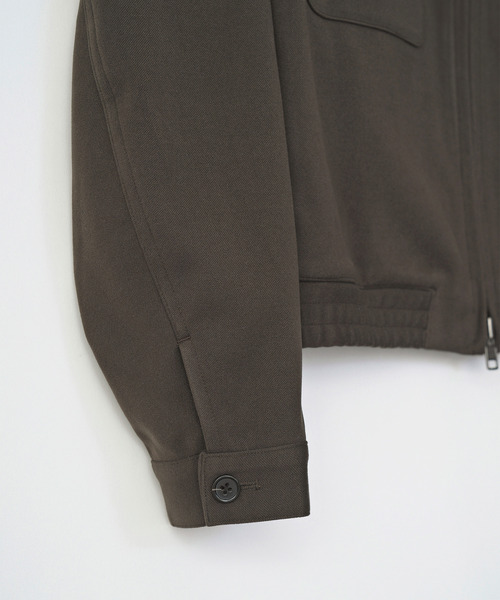 VICTIM（ヴィクティム）の「VICTIM ヴィクティム / SHORT JACKET 圧縮