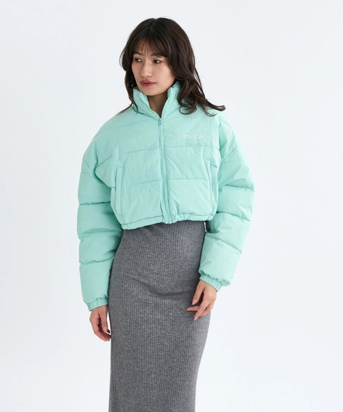 RVCA(ルーカ)の「RVCA レディース MINI RVCA CROPPED PUFFER JACKET ジャケット 【2025年秋冬モデル】/ルーカクロップドエコダウンジャケット(ブルゾン・レディース・ホワイト系その他/ブラック/エメラルド・MEDIUM/SMALL)」の1枚目の写真