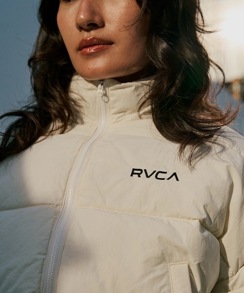 RVCA(ルーカ)の「RVCA レディース MINI RVCA CROPPED PUFFER JACKET ジャケット 【2025年秋冬モデル】/ルーカクロップドエコダウンジャケット(ブルゾン・レディース・ホワイト系その他/ブラック/エメラルド・MEDIUM/SMALL)」の5枚目の写真