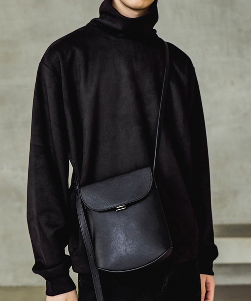 HARE（ハレ）の「ミニマルフラップショルダーBAG(HARE)（ショルダーバッグ・メンズ・ブラック/グレー・FREE）」の22枚目の写真