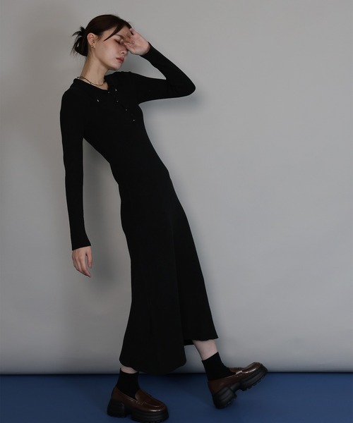 J by blue（ジェイバイブルー）の「ポロリブニットワンピース（ワンピース・レディース・ブラック/チャコールグレー/ベージュ/ブラウン・MEDIUM）」の11枚目の写真