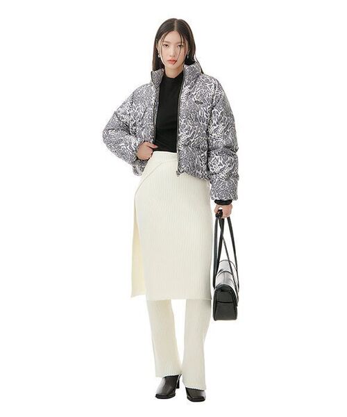 NICK&NICOLE（ニックアンドニコール）の「[ESSENTIAL] HALF TURTLENECK SLIM TOP_BLACK（Tシャツ/カットソー・レディース・その他・FREE）」の2枚目の写真