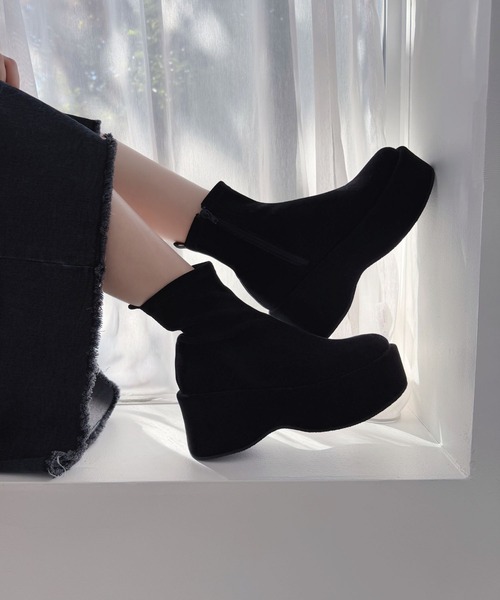 ORiental TRaffic(オリエンタルトラフィック)の「プラットフォーム 厚底 ストレッチブーツ /51421(ブーツ・レディース・ブラック/レッド・L/M/S/LL)」の2枚目の写真