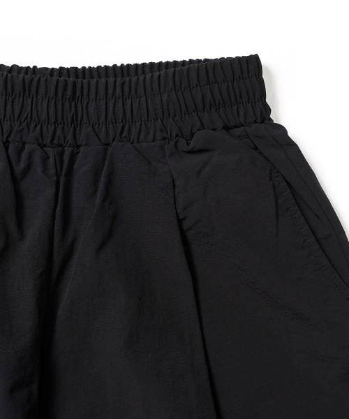 GAKKAI UNIONS(ガッカイユニオンズ)の「ナイロンストリングカーゴパンツブラック(スウェットパンツ・レディース・その他・SMALL/MEDIUM/LARGE)」の4枚目の写真