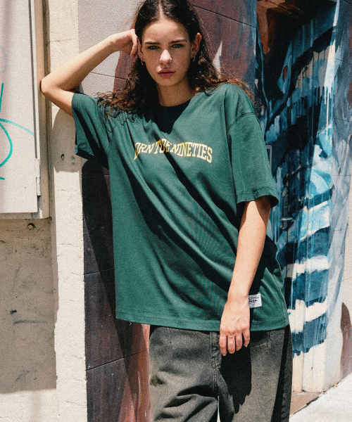 1993STUDIO(1993スタジオ)の「ニューロゴTシャツ_グリーン(Tシャツ/カットソー・メンズ・その他・LARGE/SMALL/MEDIUM)」の4枚目の写真