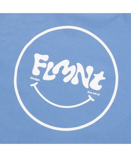 F.ILLUMINATE(フィルミネイト)の「オーバーサイズスマイルロゴTシャツ-ブルー(Tシャツ/カットソー・レディース・その他・MEDIUM/LARGE/X-LARGE)」の4枚目の写真