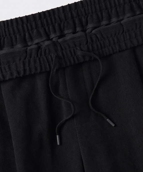 MUSINSA STANDARD（ムシンサスタンダード）の「ブラシドワンタックワイドバンディングパンツ[ブラック]（スラックス・メンズ・その他・36/34/32/30/26/28/40/38/42）」の3枚目の写真