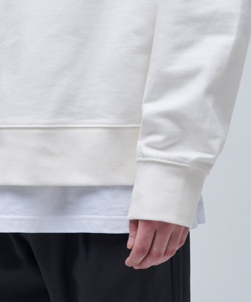 MUSINSA STANDARD（ムシンサスタンダード）の「特大の襟付きスウェットシャツ[クリーム]（スウェット・メンズ・その他・LARGE/X-LARGE/XX-LARGE/XXX-LARGE）」の8枚目の写真