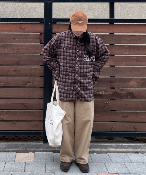 Verdnt（バーダント）の「オーバーサイズポケット刺繍チェックシャツ[ブラウン]（シャツ/ブラウス・レディース・その他・SMALL/MEDIUM/LARGE）」の7枚目の写真