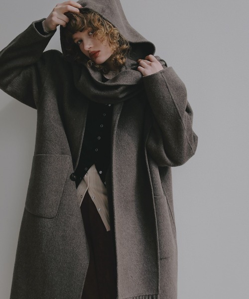 BAYFLOW（ベイフロー）の「【EF(エフ)】リバーフーディーコート（WOMEN）（ノーカラーコート・レディース・ブラウン/チャコール・FREE）」の2枚目の写真