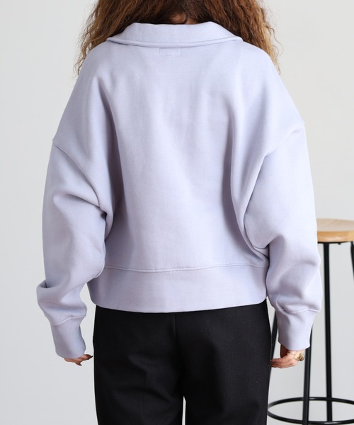 GUESS JEANS（ゲスジーンズ）の「GUESS JEANS ノッチドラペルカラー ポロスウェット（スウェット・レディース・ライトブルー・XS/L/M/S）」の7枚目の写真