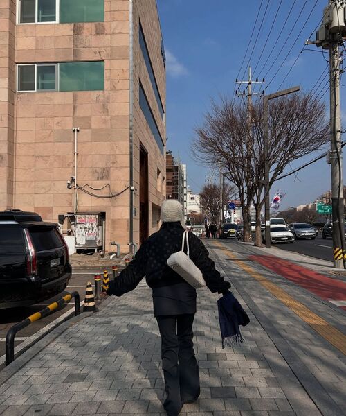 HEEARI（ヒアリー）の「アラムバゲットバッグ_アイボリー（ショルダーバッグ・レディース・その他・FREE）」の8枚目の写真