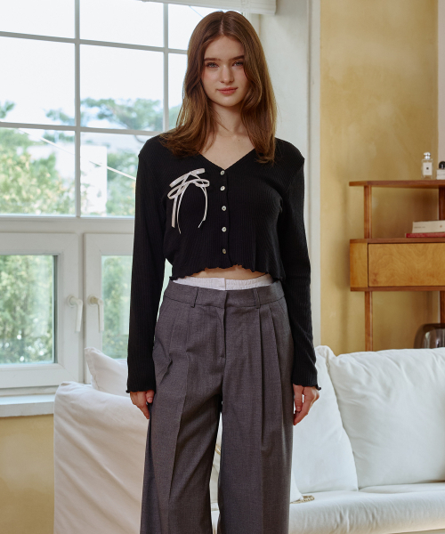 ARI(アリ)の「LUCID RIBBON CARDIGAN / BLACK(カーディガン/ボレロ・レディース・ブラック・FREE)」の5枚目の写真