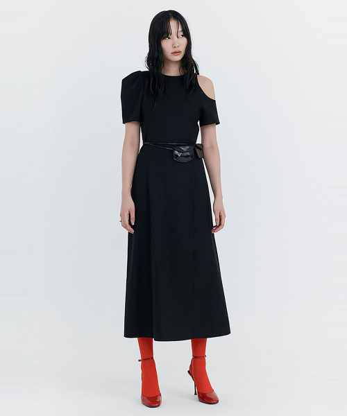 WNDERKAMMER(ブンダーカンマー)の「パフホリデードレス_ブラック(ワンピース・レディース・その他・SMALL/MEDIUM)」の3枚目の写真