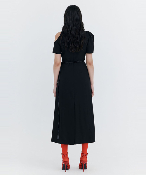 WNDERKAMMER(ブンダーカンマー)の「パフホリデードレス_ブラック(ワンピース・レディース・その他・SMALL/MEDIUM)」の5枚目の写真