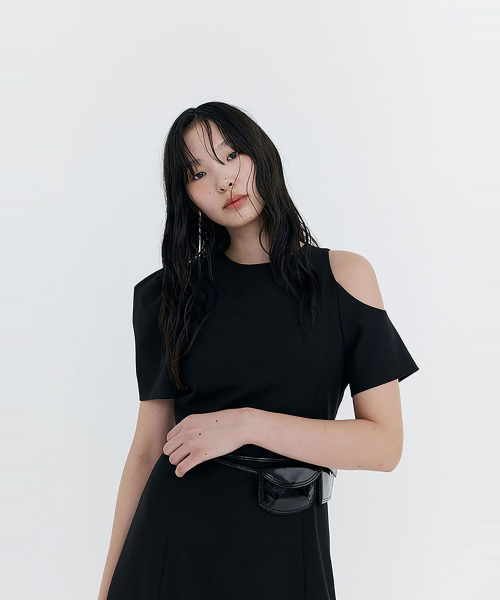 WNDERKAMMER(ブンダーカンマー)の「パフホリデードレス_ブラック(ワンピース・レディース・その他・SMALL/MEDIUM)」の7枚目の写真