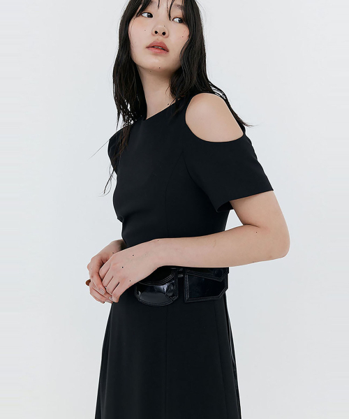 WNDERKAMMER(ブンダーカンマー)の「パフホリデードレス_ブラック(ワンピース・レディース・その他・SMALL/MEDIUM)」の9枚目の写真