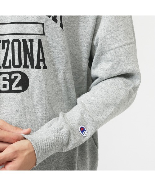 Champion(チャンピオン)の「チャンピオン CREW NECK SWEATSHIRT_(スウェット・メンズ・ネイビー/オフホワイト/グレー・M/L/LL)」の6枚目の写真