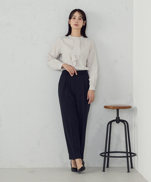 COMME CA ISM（コムサイズム）の「【宮城舞さん着用】【セットアップ対応】ポリエステルツイル　テーパードパンツ（その他パンツ・レディース・グレー/ネイビー・X-SMALL/SMALL/MEDIUM/LARGE/X-LARGE）」の3枚目の写真