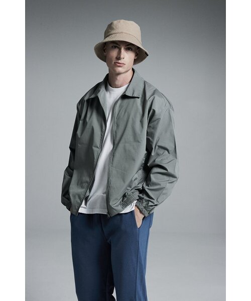 APOSTROPHE COMMA(アポストロフィコンマ)の「カラーブルゾンウィンドブレーカージップアップジャケット(カーキ)(ブルゾン・メンズ・その他・MEDIUM/LARGE)」の4枚目の写真