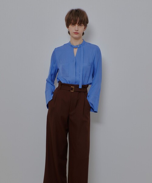 allureville（アルアバイル）の「ブライトツイルアシメボウブラウス（シャツ/ブラウス・レディース・ブラウン/オフホワイト/ブルー・2）」の10枚目の写真