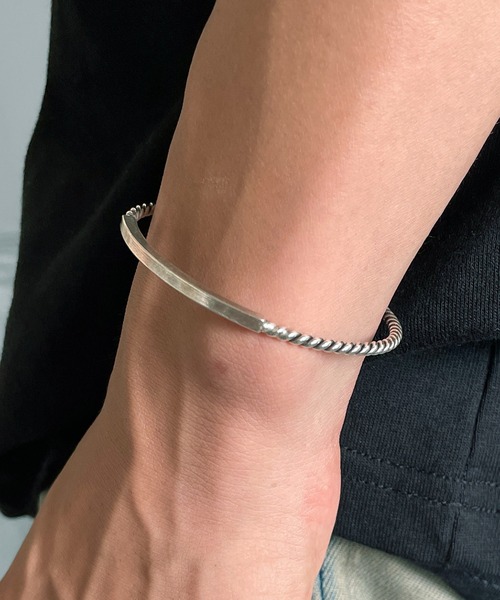 【MAISON CLUB】Plate Design Twist Bangle Silver925 / プレートデザインツイストバングル シルバー925 KUN