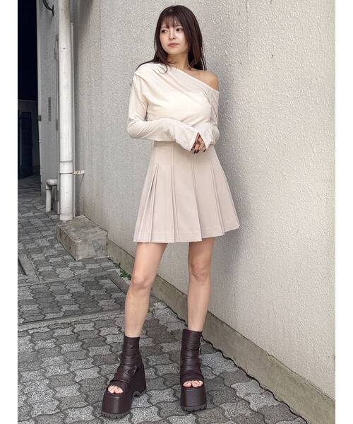 MURUA（ムルーア）の「【セットアップ対応】ダブルプリーツミニスカート（スカート・レディース・ミント/グレー/ブラック/ベージュ・1/2）」の13枚目の写真