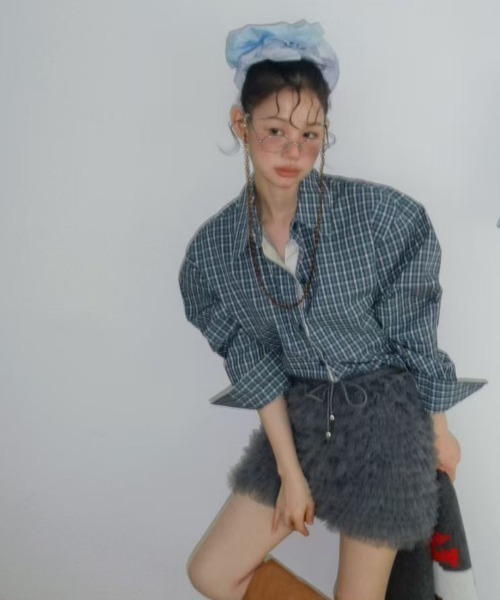 Lis ardent(リスアルダン)の「春服 フェイクレイヤードチェック柄長袖シャツ/シフォンフレア切り替えシャツ(シャツ/ブラウス・レディース・ネイビー/レッド・M)」の12枚目の写真