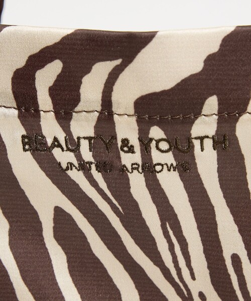 BEAUTY&YOUTH UNITED ARROWS（ビューティーアンドユースユナイテッドアローズ）の「ゼブラ パッカブル トートバッグ（トートバッグ・レディース・ナチュラル/オリーブ・FREE）」の13枚目の写真